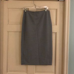 Pencil skirt striped